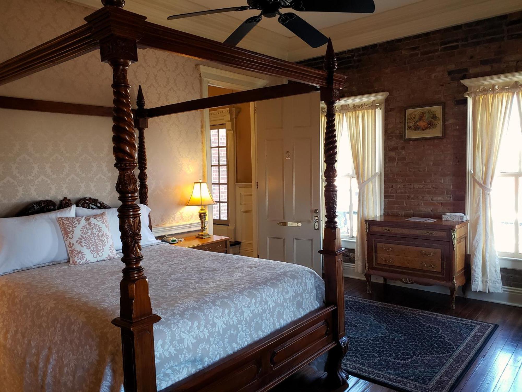 Iron Horse Hotel Blackwater Extérieur photo