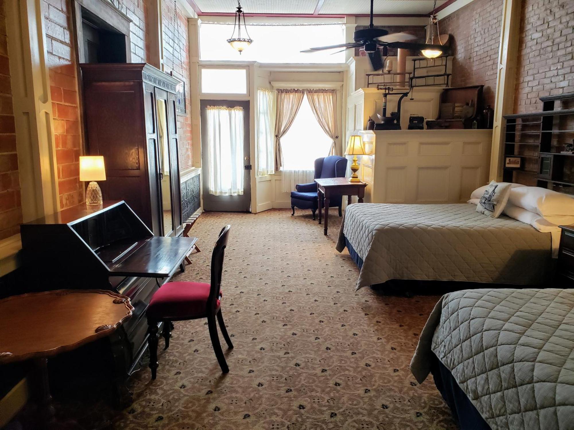 Iron Horse Hotel Blackwater Extérieur photo